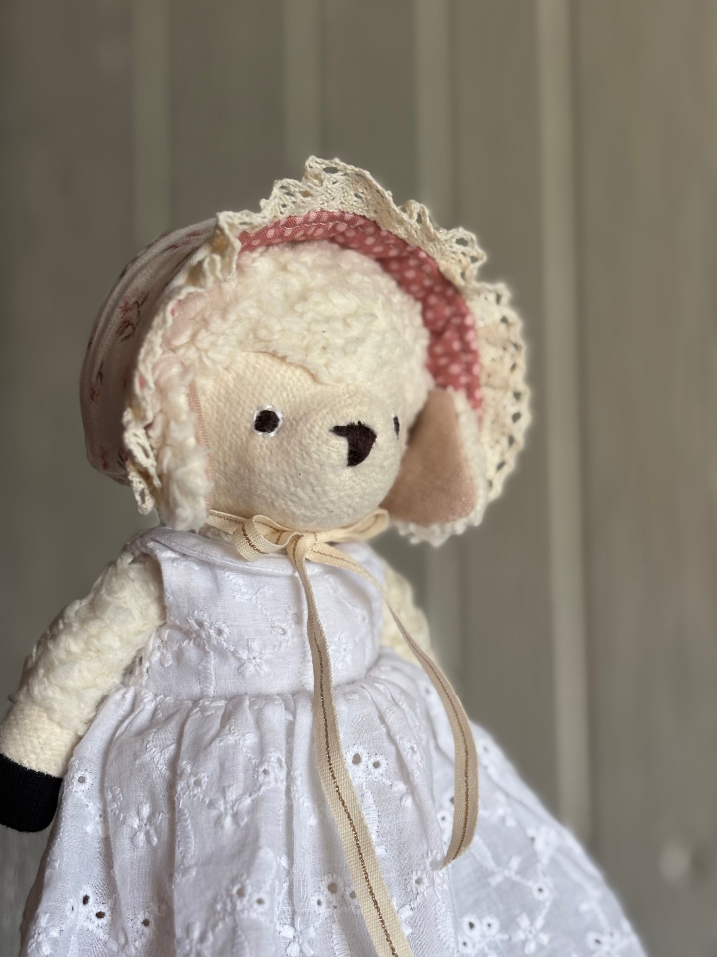 Flat Bonnet Cap - VINTAGE ROSE
