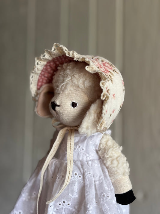 Flat Bonnet Cap - VINTAGE ROSE